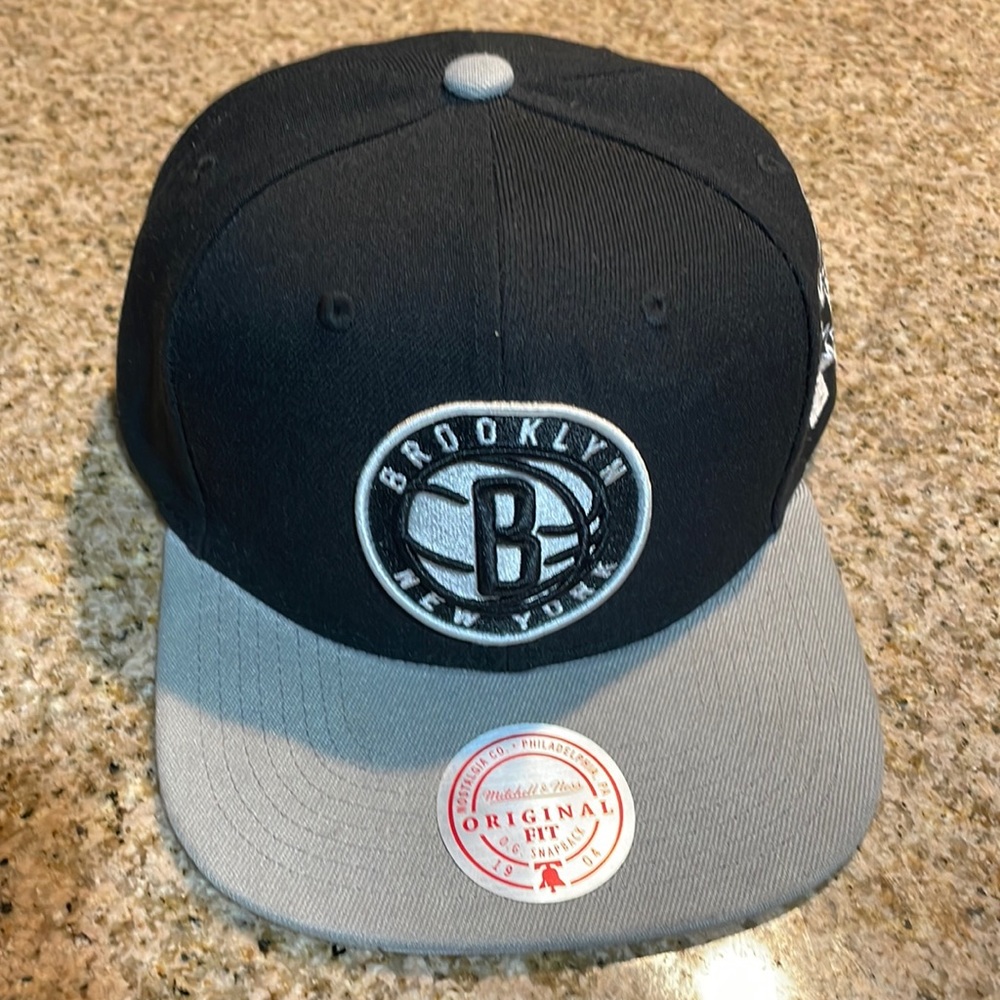 Brooklyn Nets hat